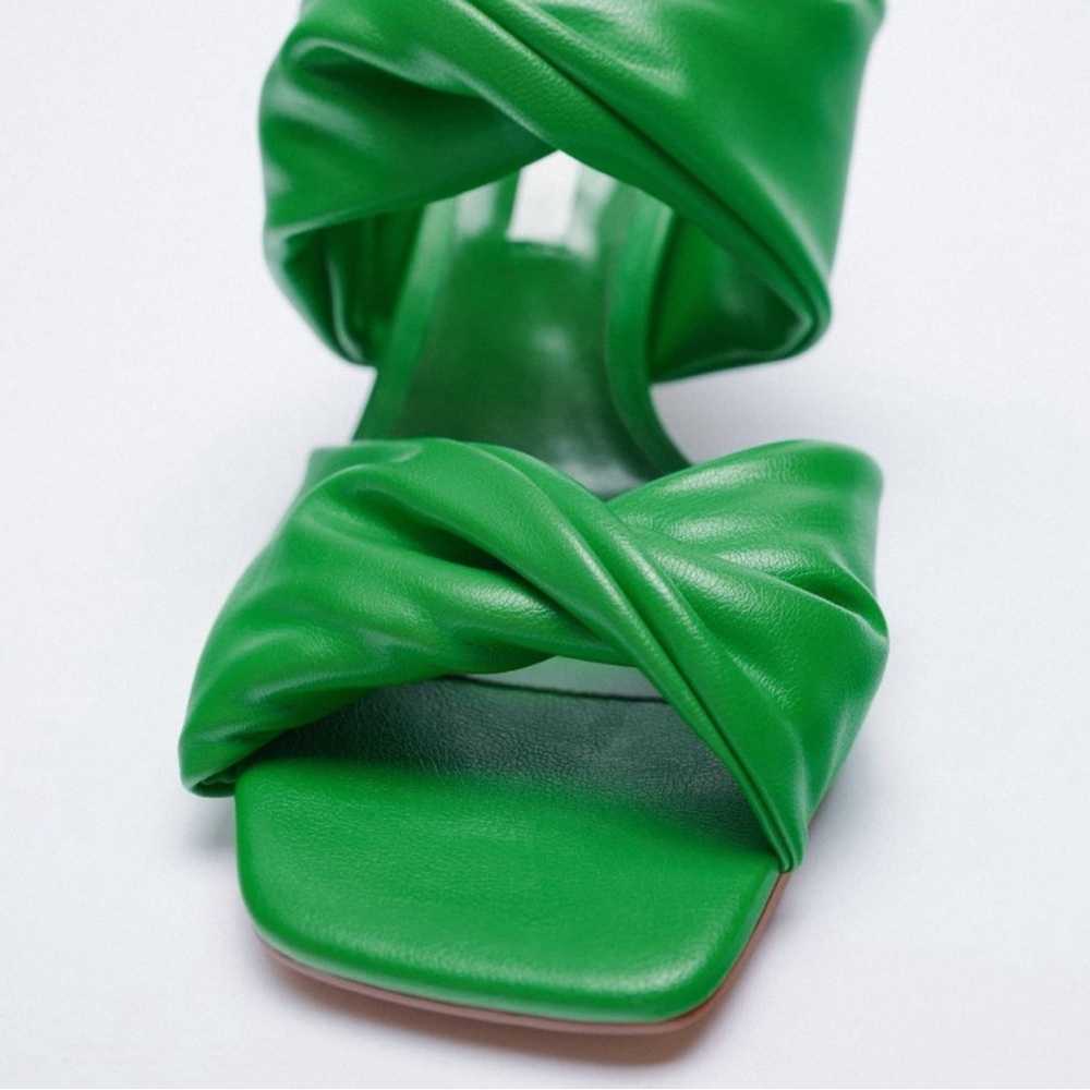 Zara Green Sandals - Picture 3 of 5